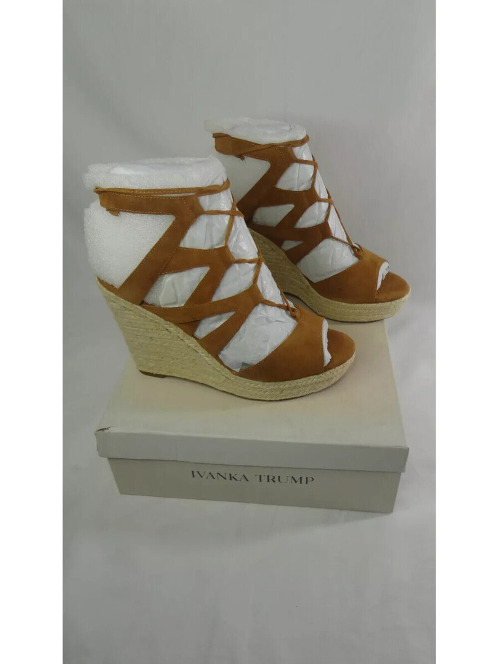 Ivanka trump Womens Brown Suede Wedge Sandals lace Up Size 10 Medium NEW